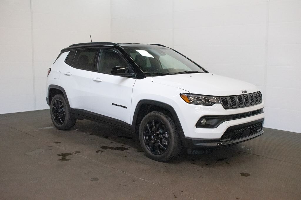 Used 2024 Jeep Compass Latitude SUV