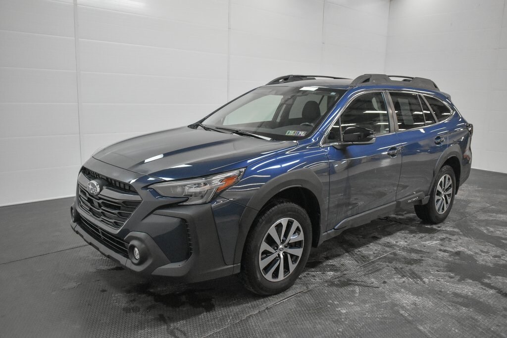 Used 2024 Subaru Outback Premium SUV