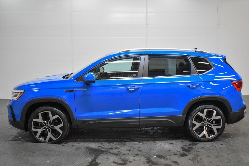 Used 2022 Volkswagen Taos 1.5T SEL 4MOTION SUV