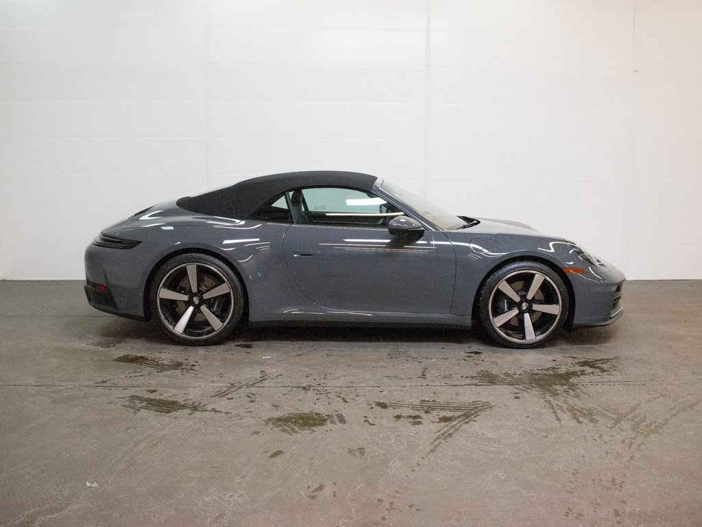 2026 Porsche 911 - Photo 12