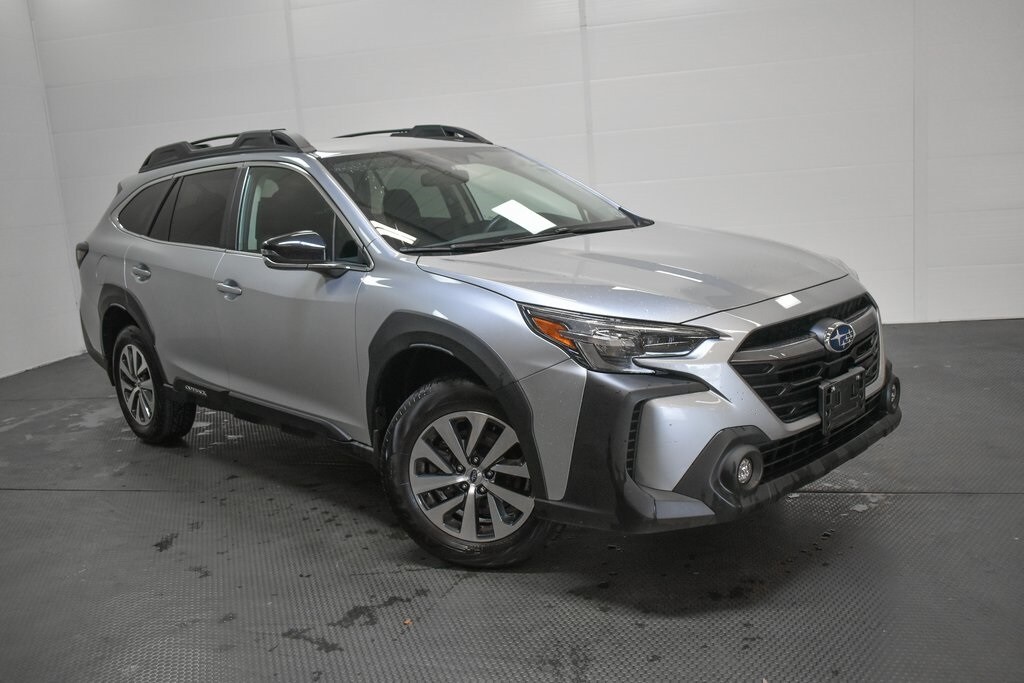 Used 2023 Subaru Outback Premium SUV