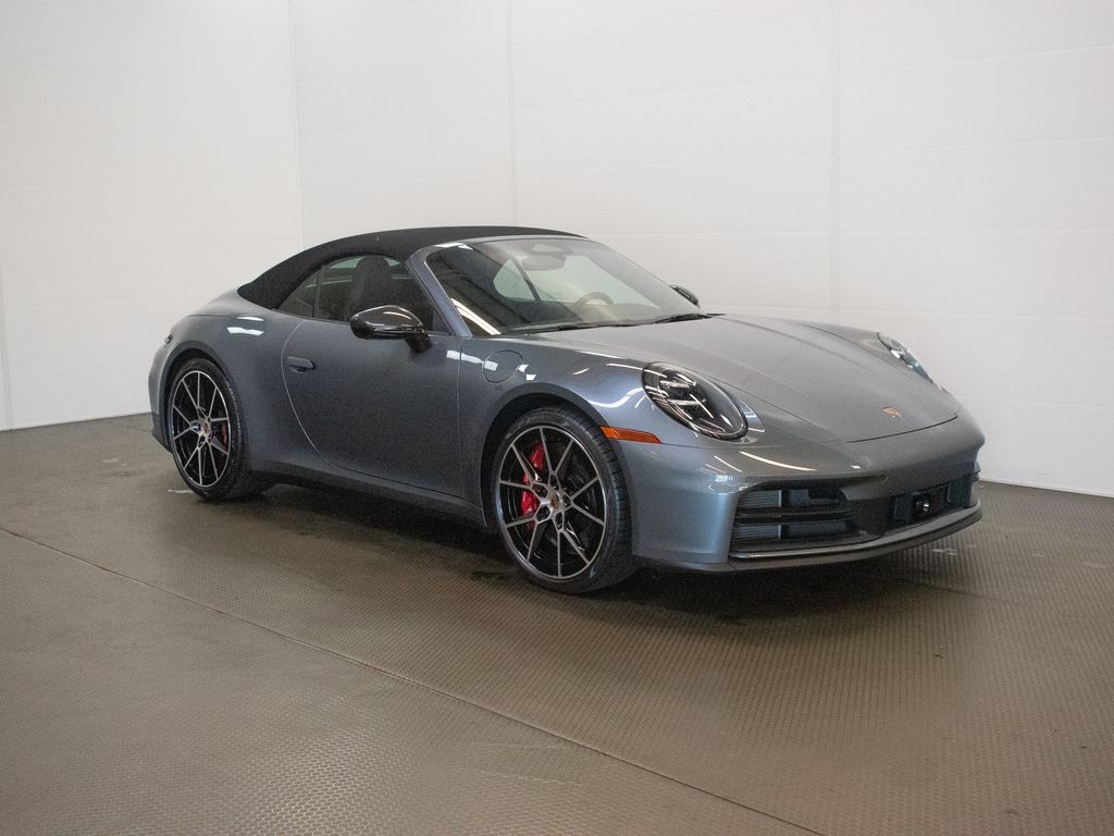 2026 Porsche 911 S - Photo 11