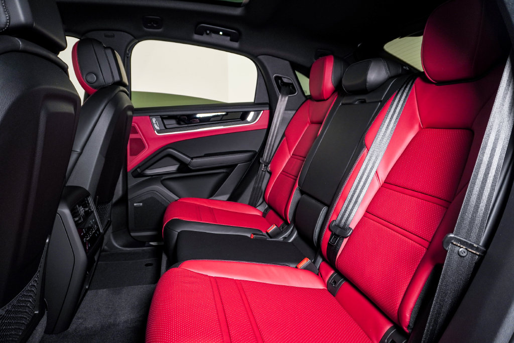 2026 Porsche Cayenne Coupe Base - Photo 17