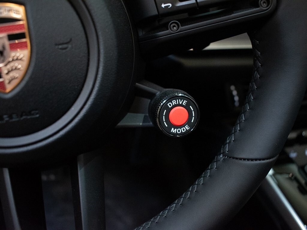 2026 Porsche 911 - Photo 33