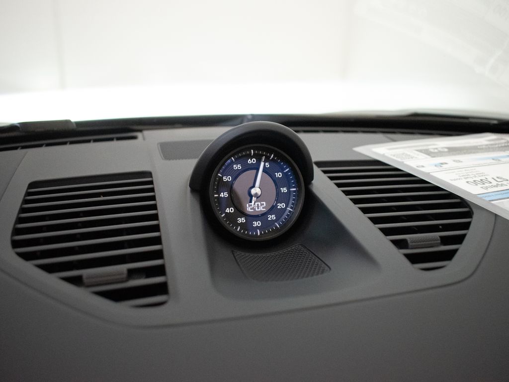 2026 Porsche 911 S - Photo 27