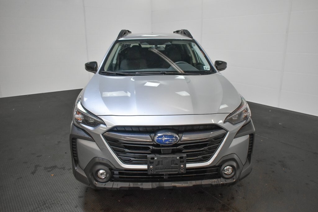 Used 2023 Subaru Outback Premium SUV