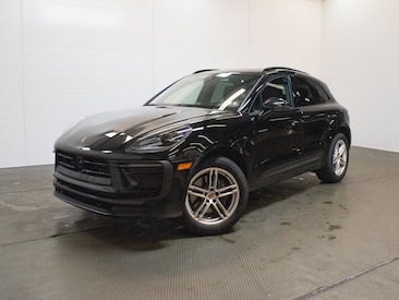 2025 Porsche Macan SUV