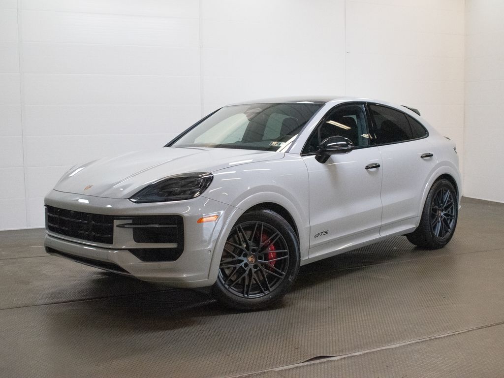 2026 Porsche Cayenne Coup GTS