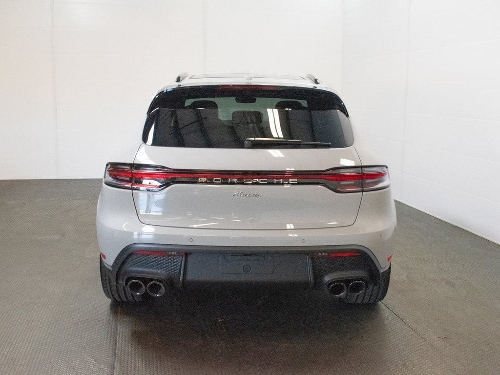 2026 Porsche Macan - Photo 6