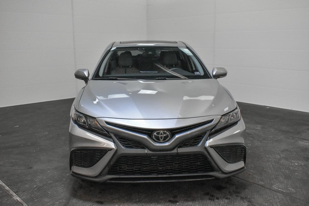 Used 2022 Toyota Camry SE Sedan