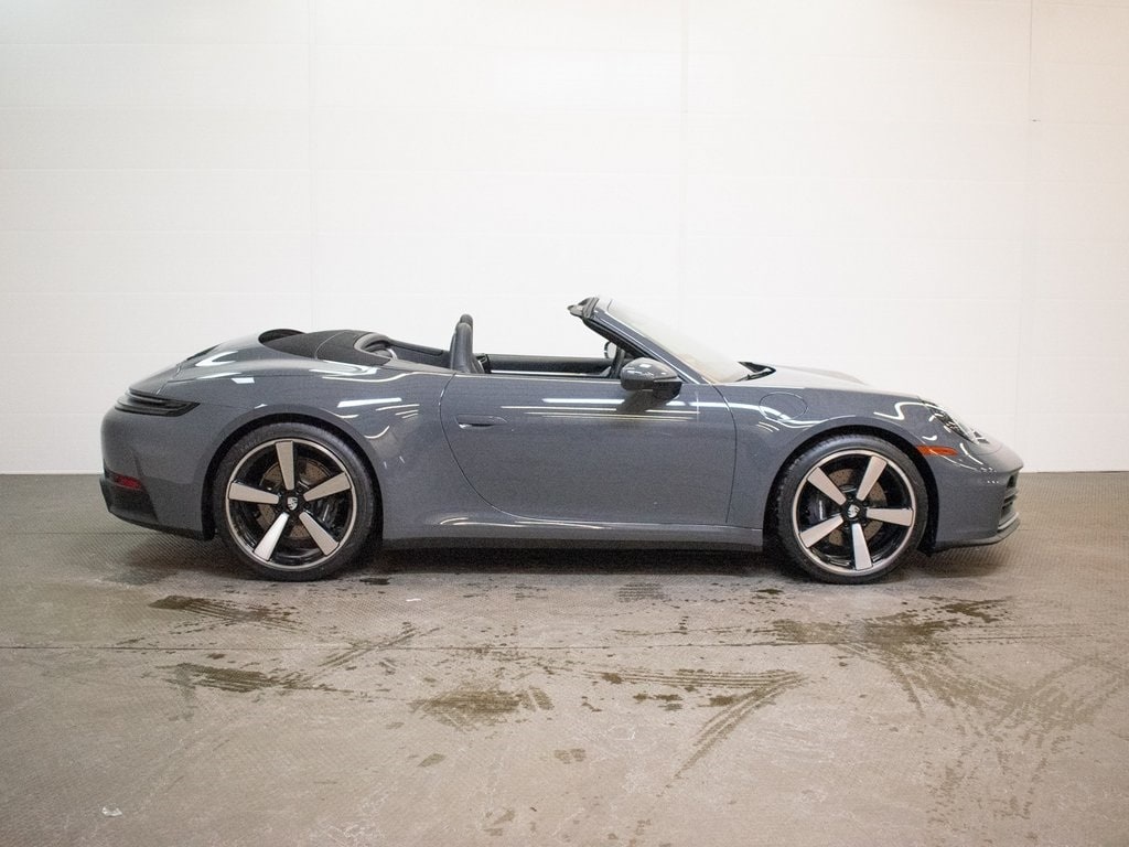 2026 Porsche 911 - Photo 9