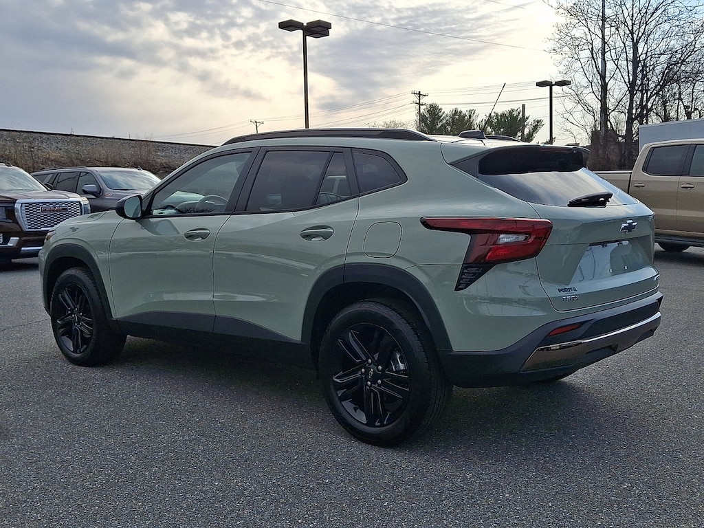 Used 2026 Chevrolet Trax Activ SUV