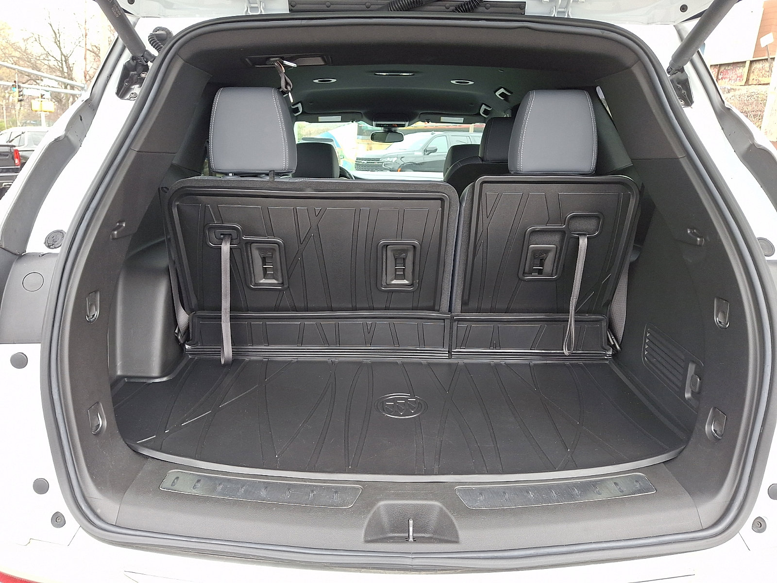 2024 Buick Enclave Essence - Photo 29