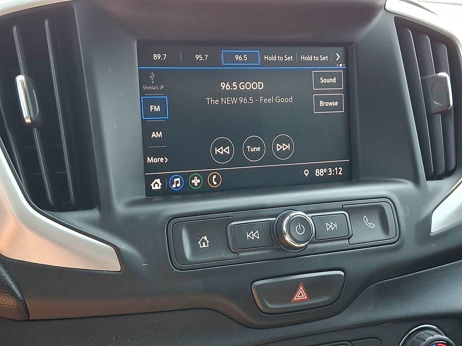 2021 GMC Terrain SLE - Photo 16