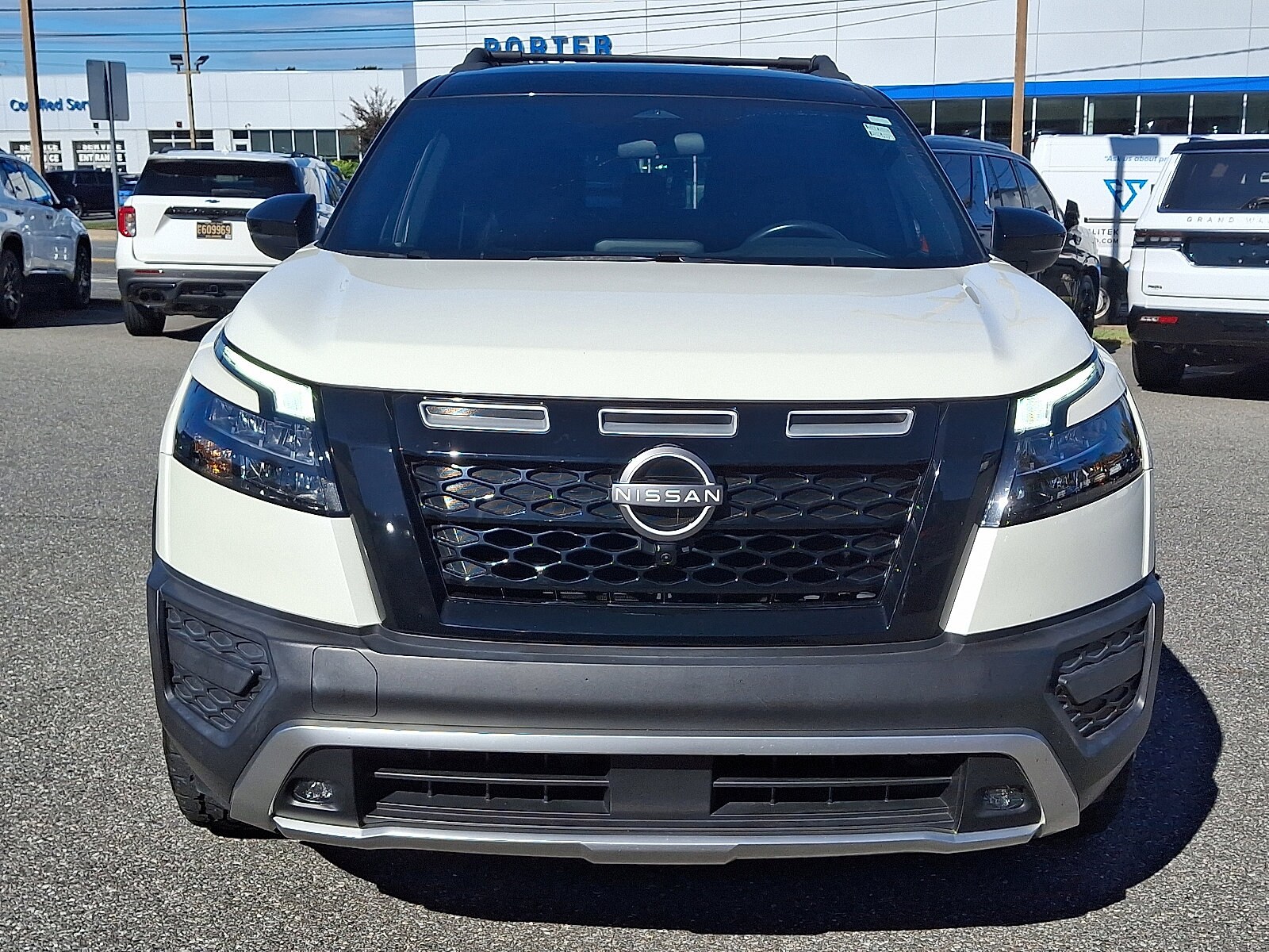 2023 Nissan Pathfinder Rock Creek photo 2