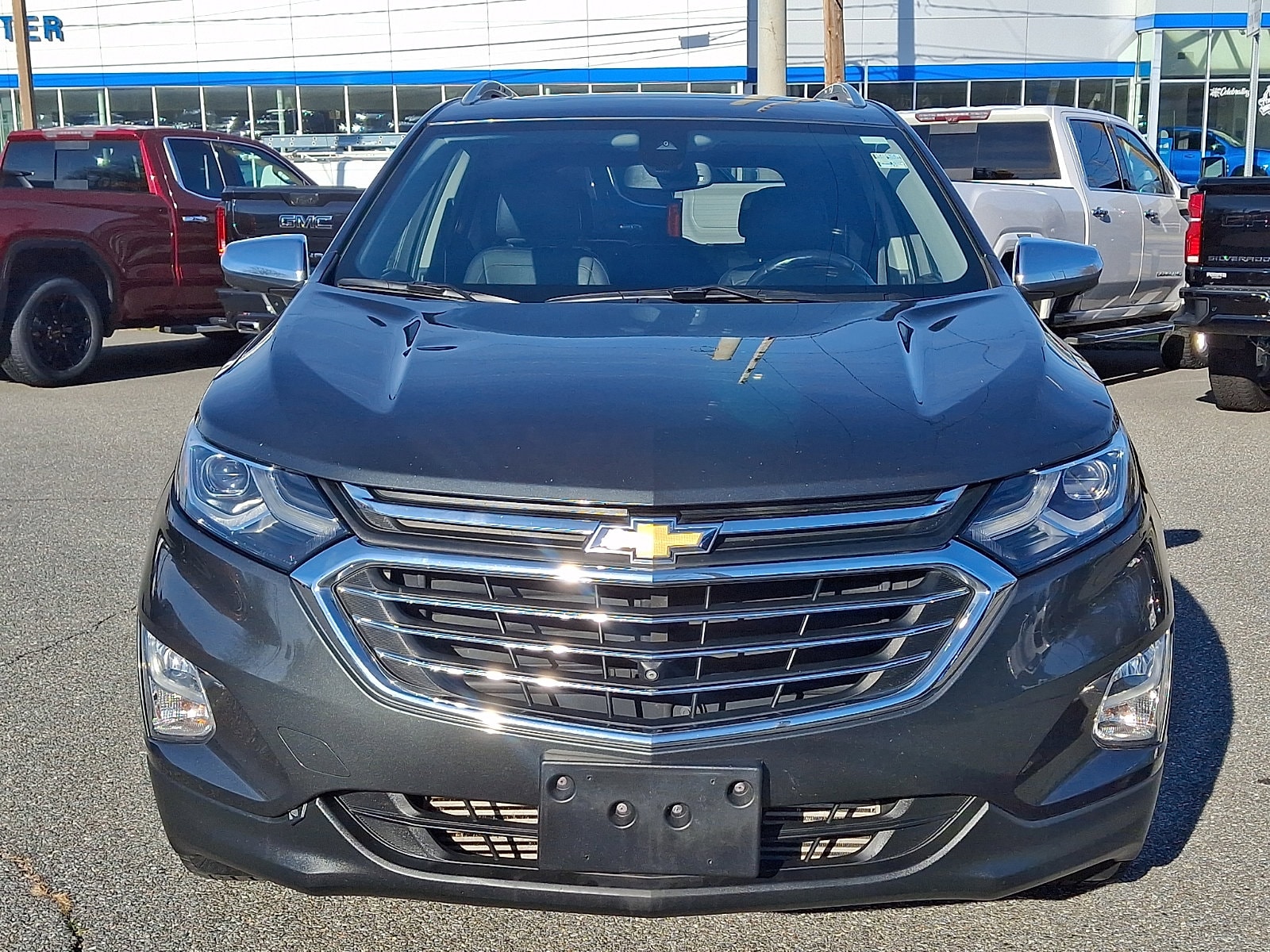 Used 2020 Chevrolet Equinox Premier with VIN 3GNAXYEX1LS596003 for sale in Newark, DE