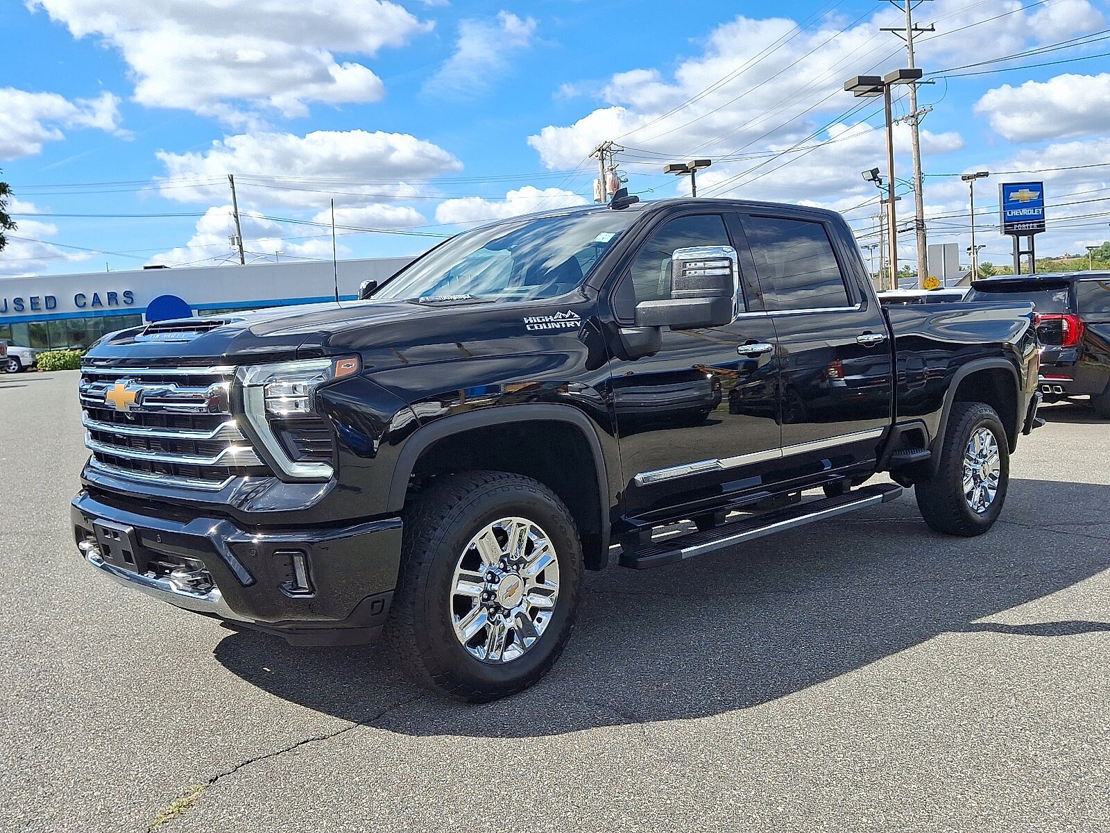 2024 Chevrolet Silverado High Country photo 3