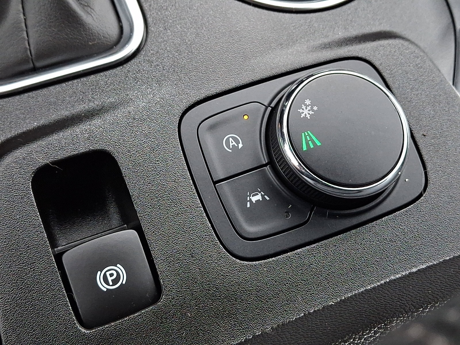 2023 Chevrolet Traverse 1LT - Photo 27