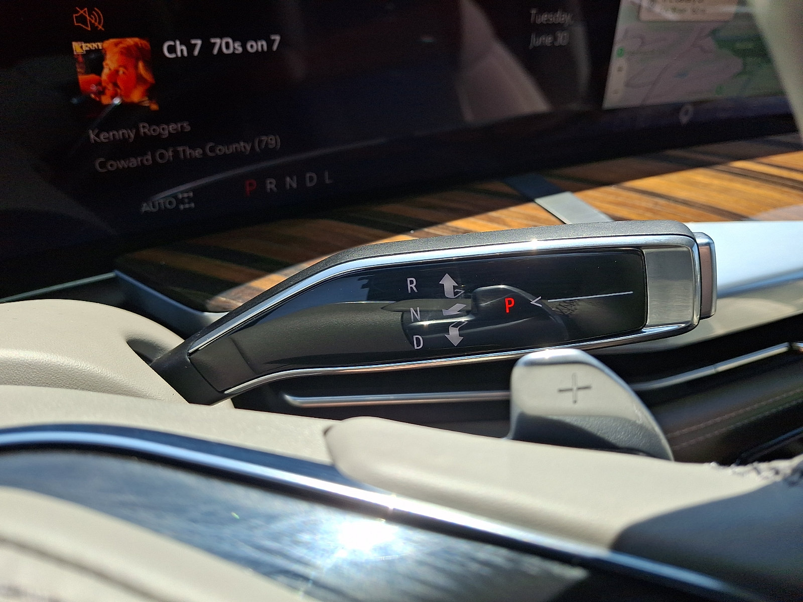 2026 Cadillac Escalade Platinum Sport - Photo 16