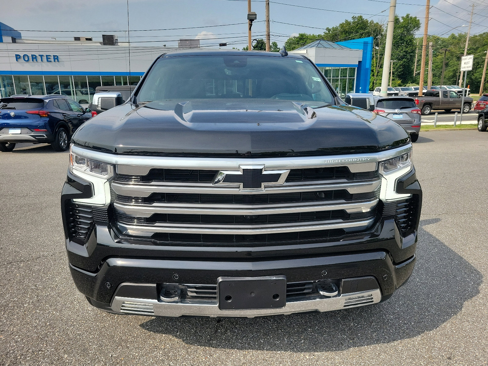 Used 2024 Chevrolet Silverado 1500 High Country with VIN 1GCUDJED3RZ105910 for sale in Newark, DE