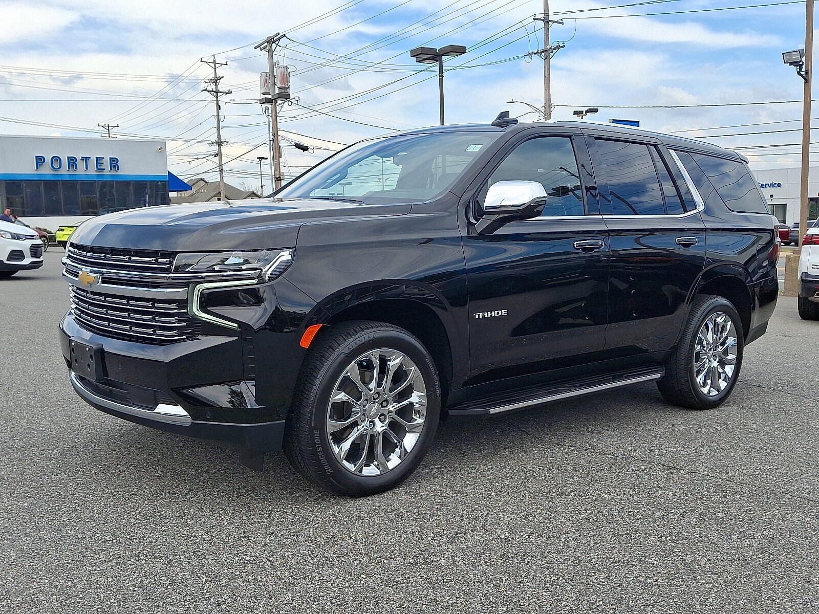2023 Chevrolet Tahoe Premier photo 2