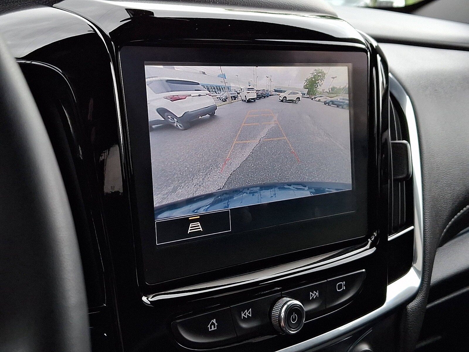 2023 Chevrolet Traverse 1LT - Photo 19