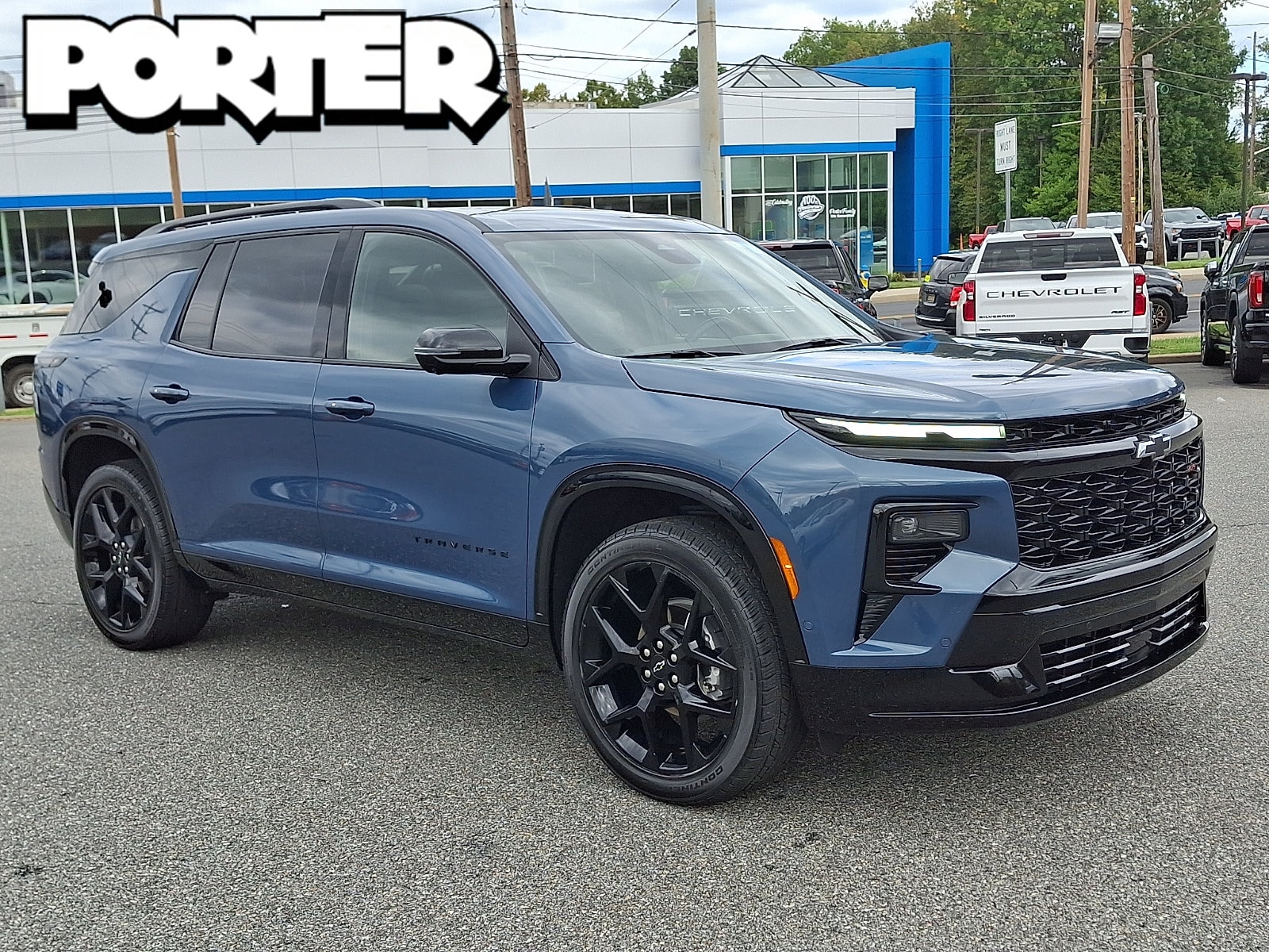 2025 Chevrolet Traverse RS