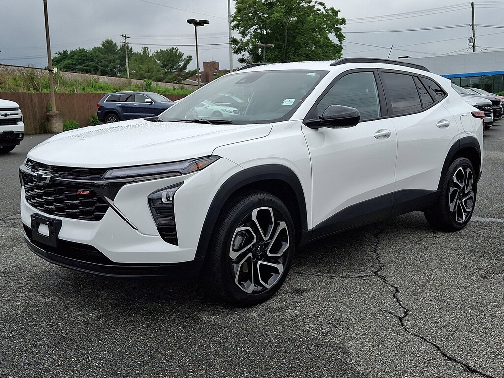 Used 2024 Chevrolet Trax 2RS SUV