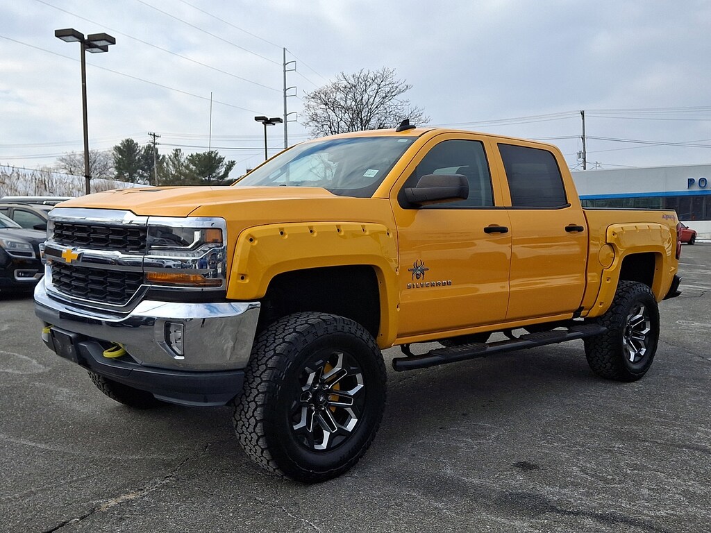 Used 2017 Chevrolet Silverado 1500 LT Truck Crew Cab