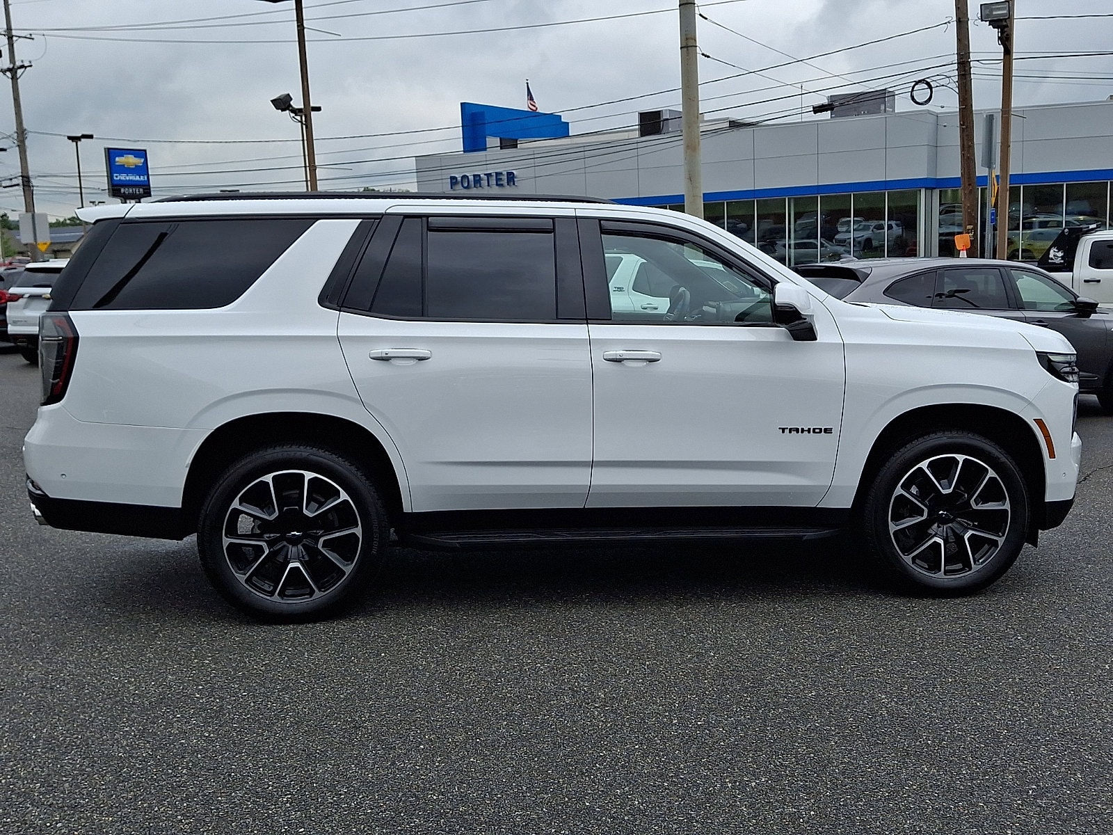 2026 Chevrolet Tahoe RST - Photo 7