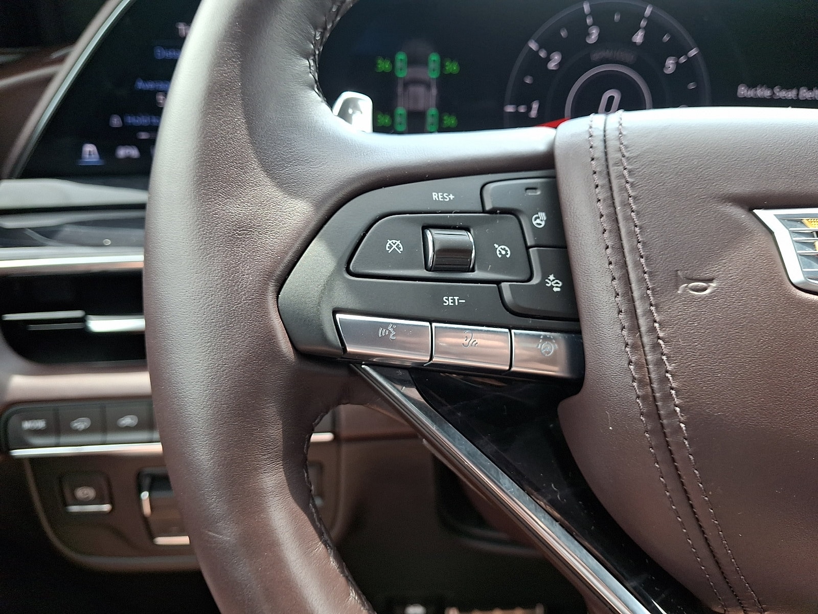 2024 Cadillac Escalade ESV V-Series - Photo 24