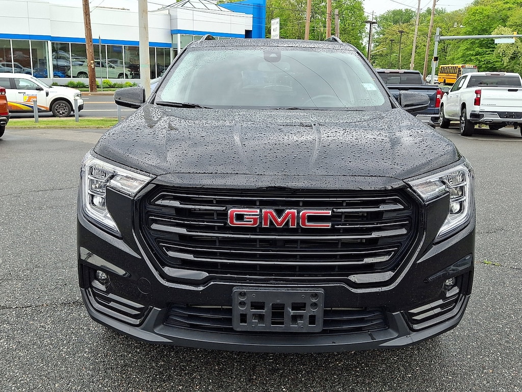 Used 2023 GMC Terrain SLT SUV