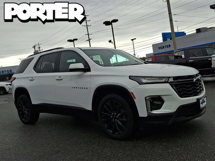 2023 Chevrolet Traverse RS SUV