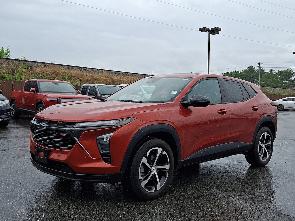 Used 2024 Chevrolet Trax 1RS SUV