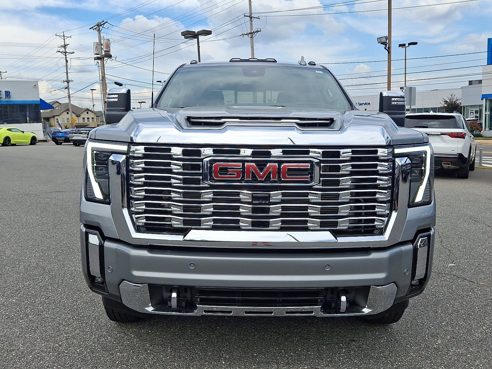 2025 Gmc Sierra 3500 HD Denali photo 2