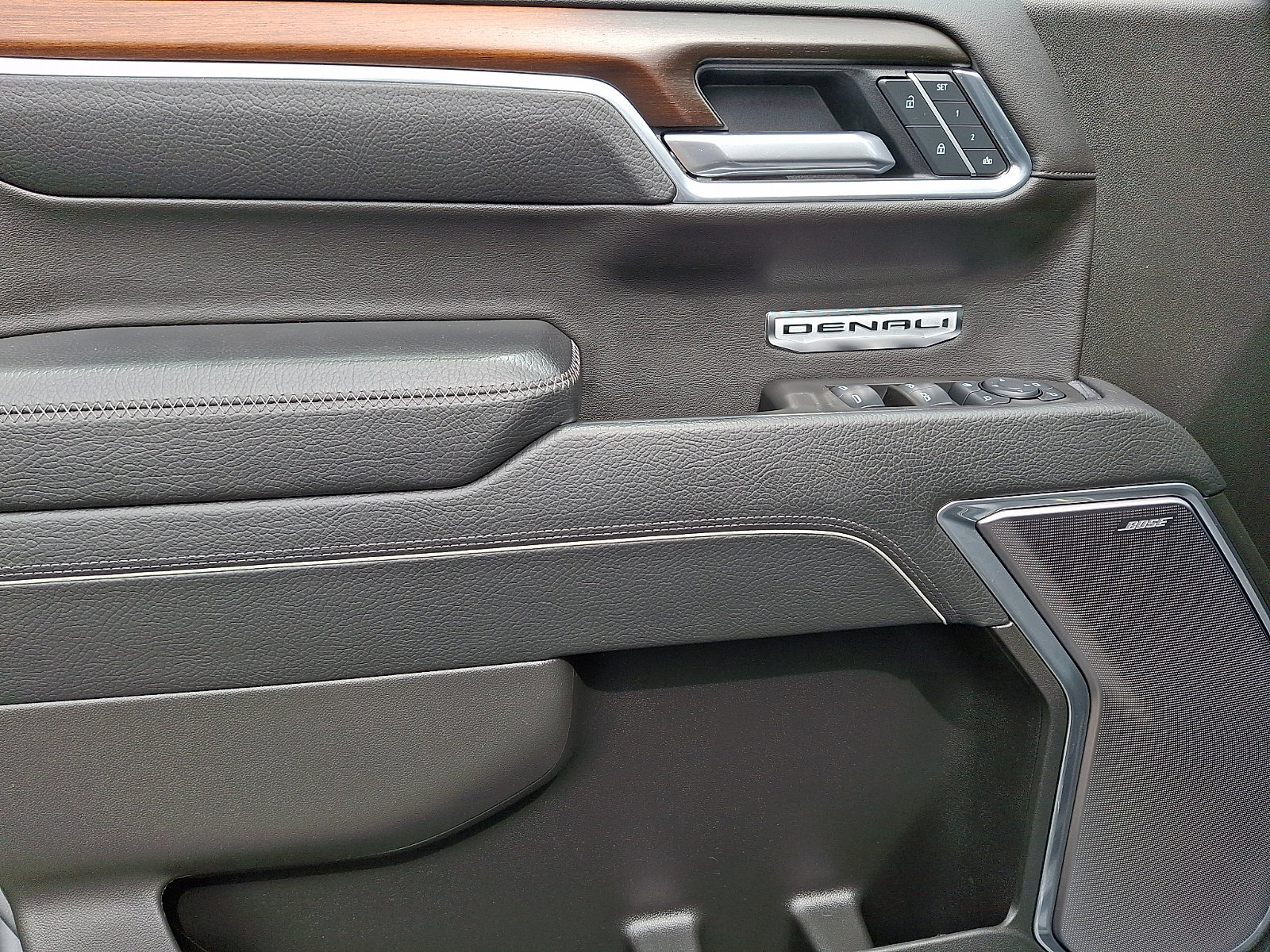 2025 GMC Sierra 1500 Denali - Photo 13