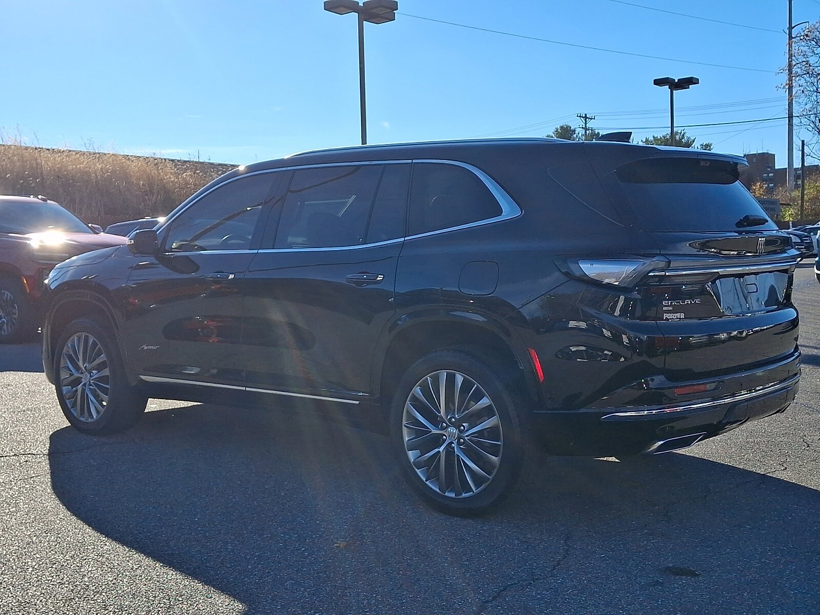 2025 Buick Enclave Avenir photo 4