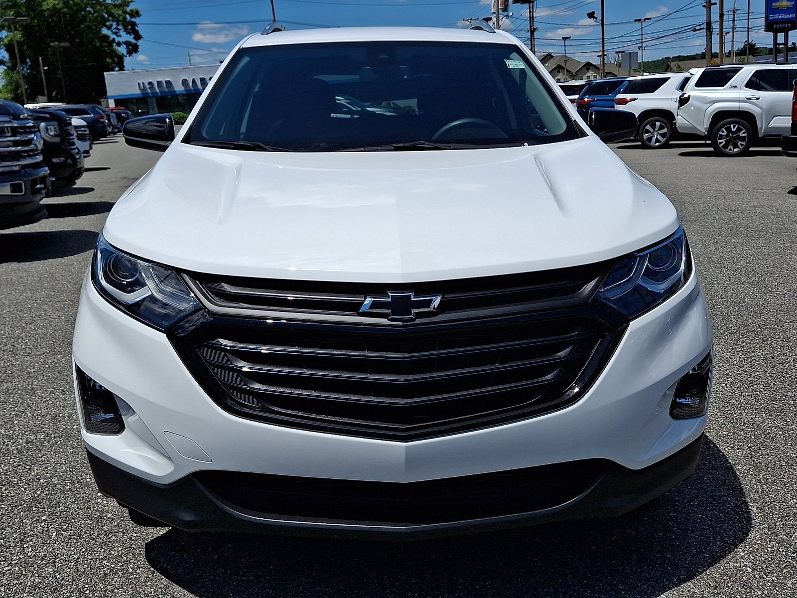 Used 2020 Chevrolet Equinox LT with VIN 3GNAXVEX0LL256124 for sale in Newark, DE