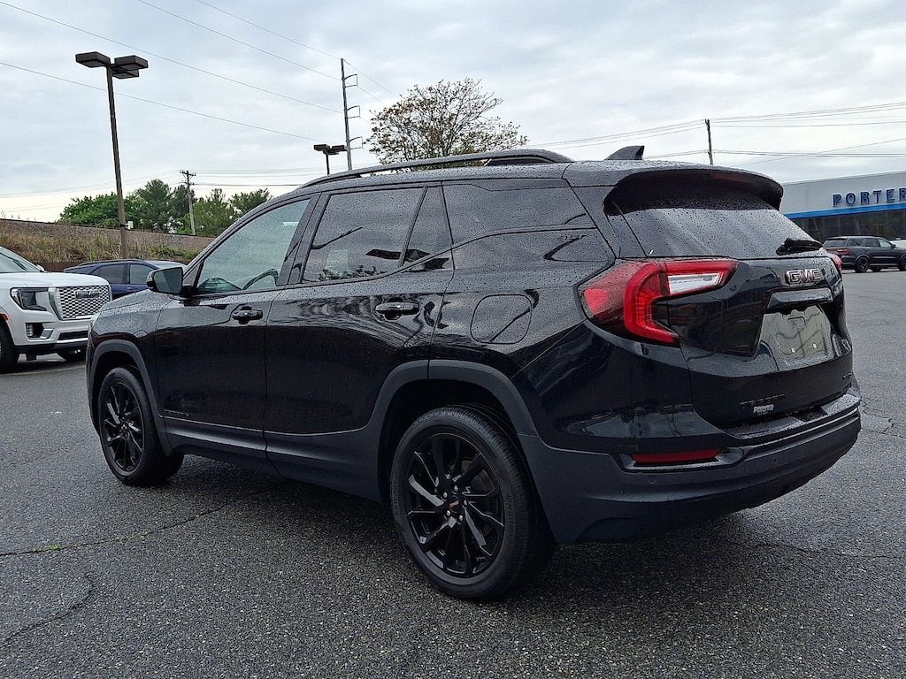 Used 2023 GMC Terrain SLT SUV