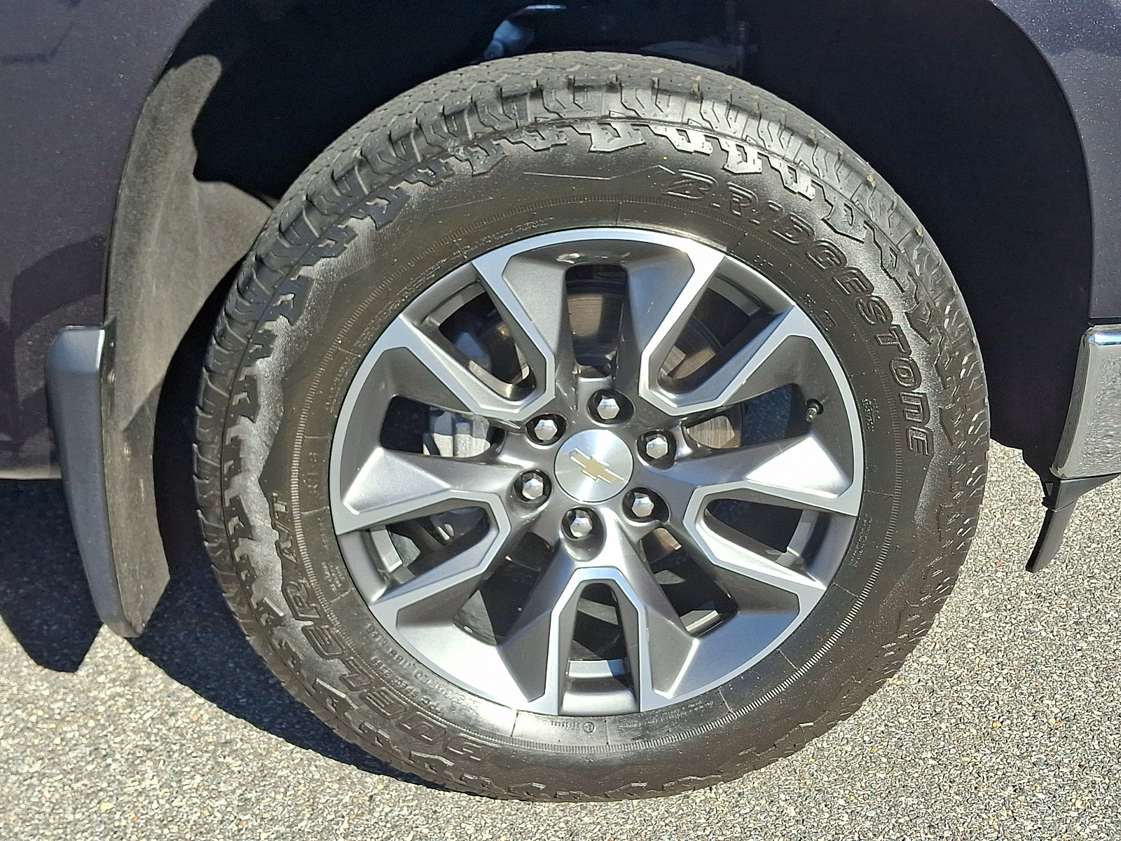2024 Chevrolet Silverado 1500 LT - Photo 8