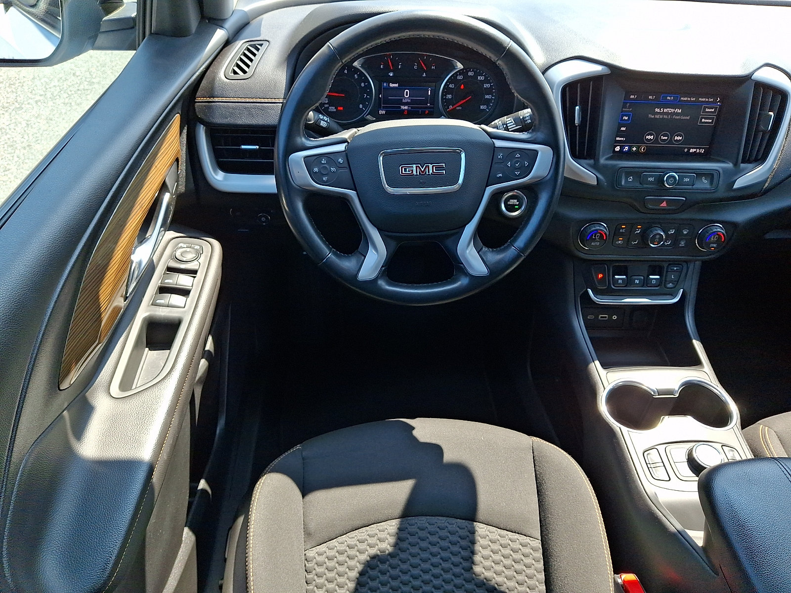 2021 GMC Terrain SLE - Photo 11