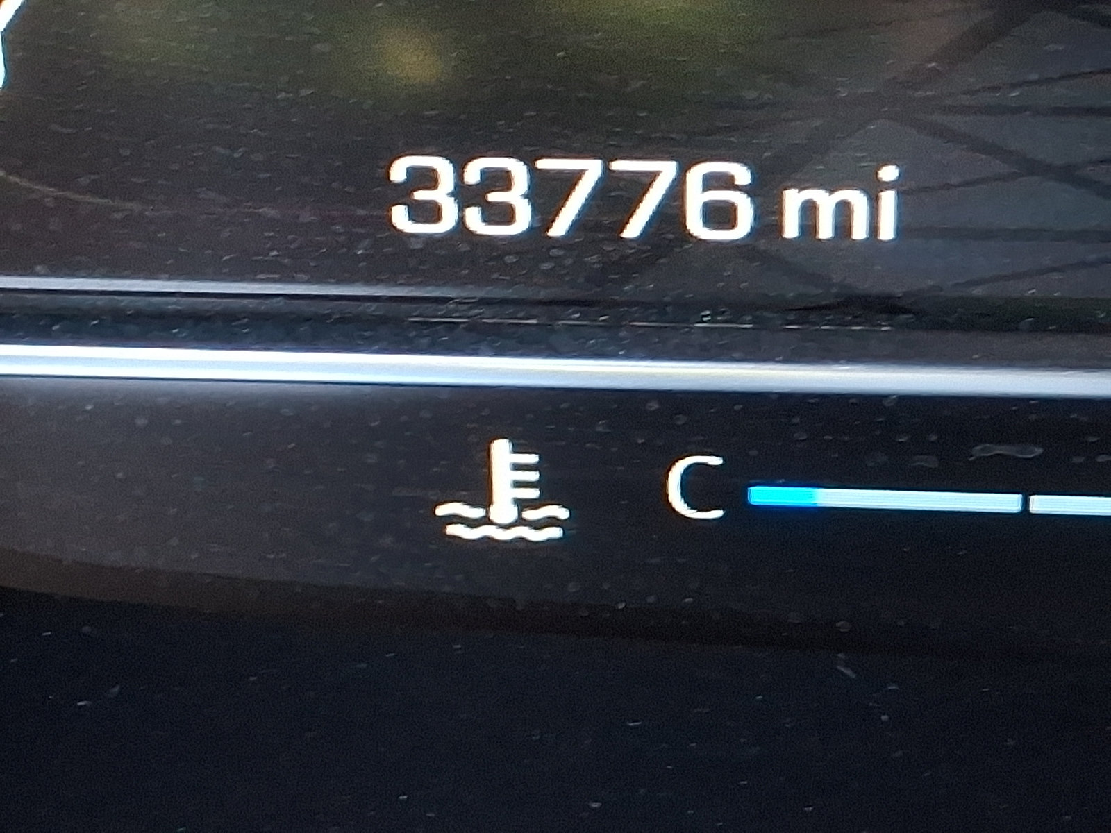 2024 GMC Yukon AT4 - Photo 23