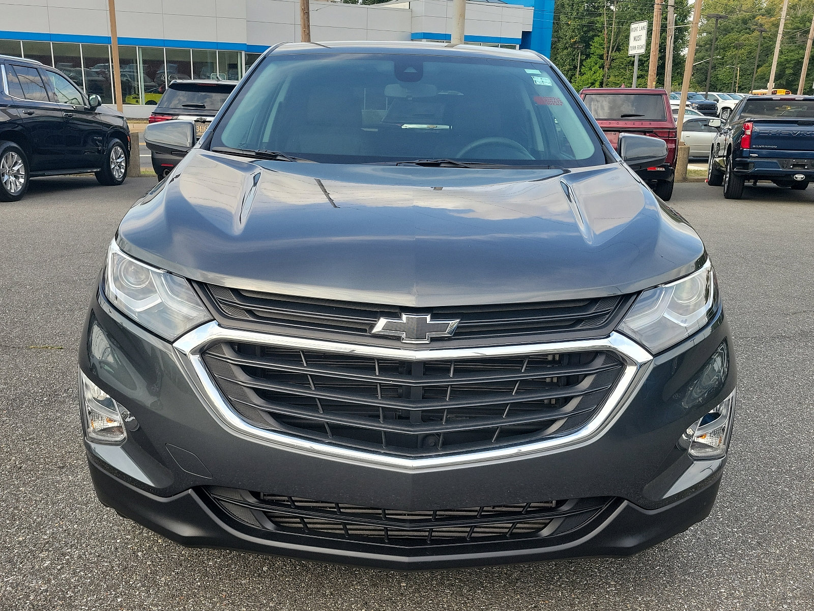 Used 2021 Chevrolet Equinox LT with VIN 3GNAXKEV3ML375591 for sale in Newark, DE