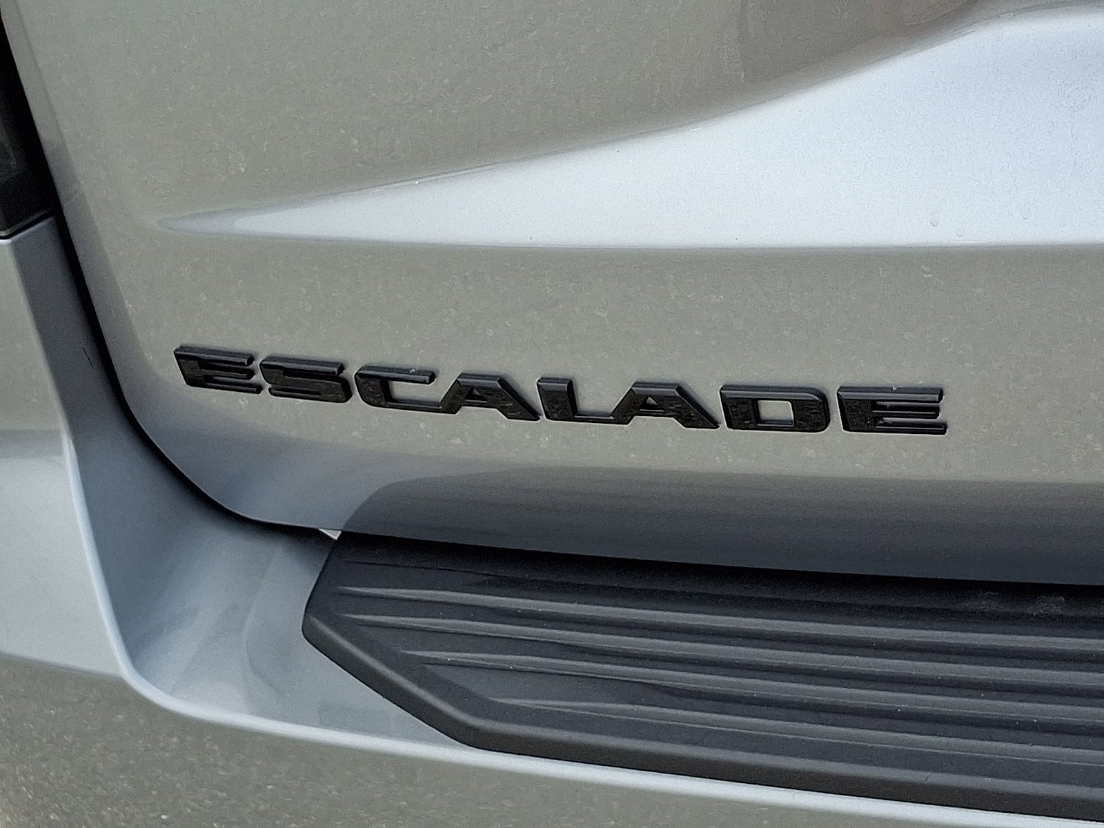 2024 Cadillac Escalade ESV V-Series - Photo 33