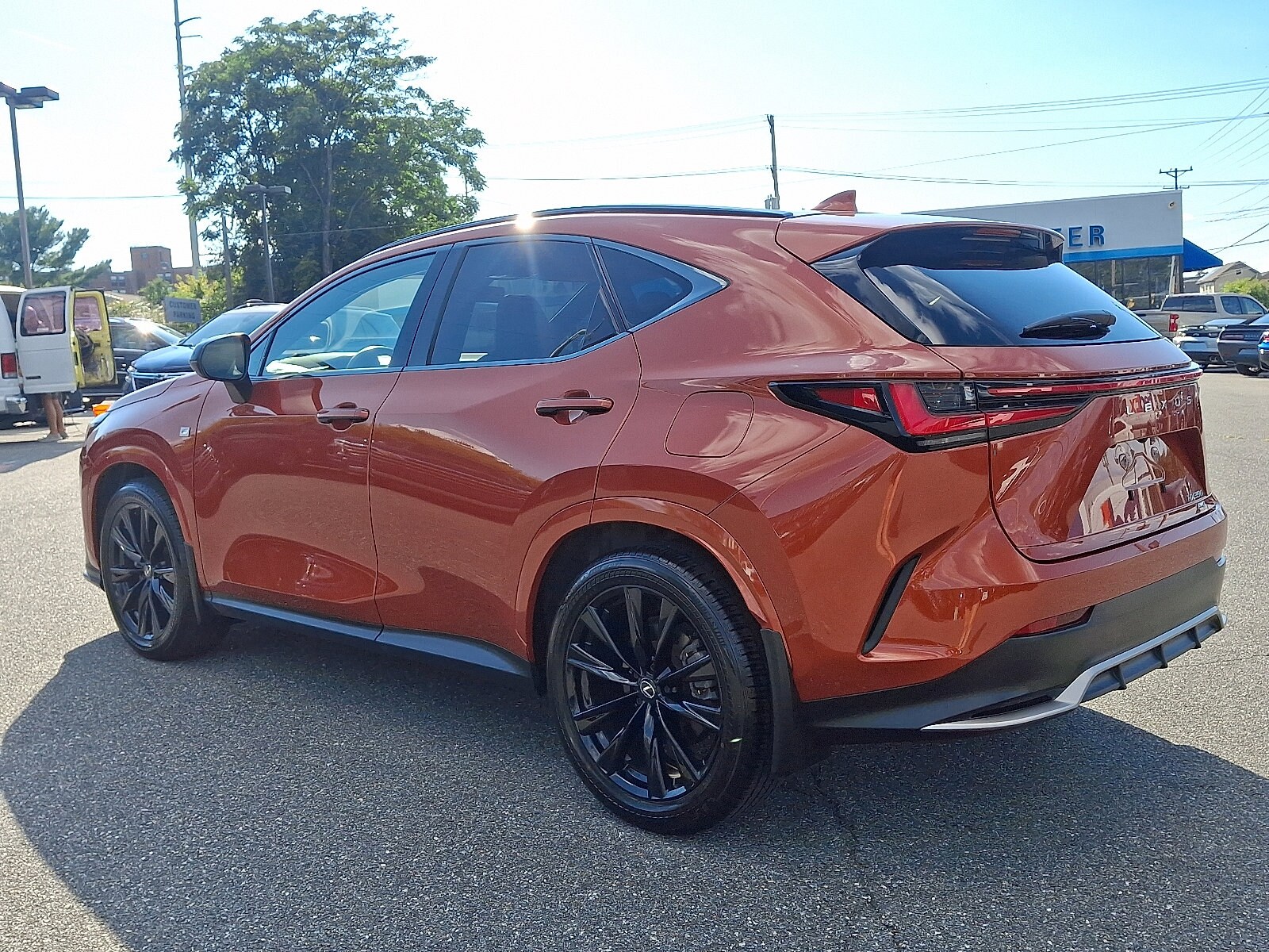 2024 Lexus NX 350 F SPORT Handling photo 4