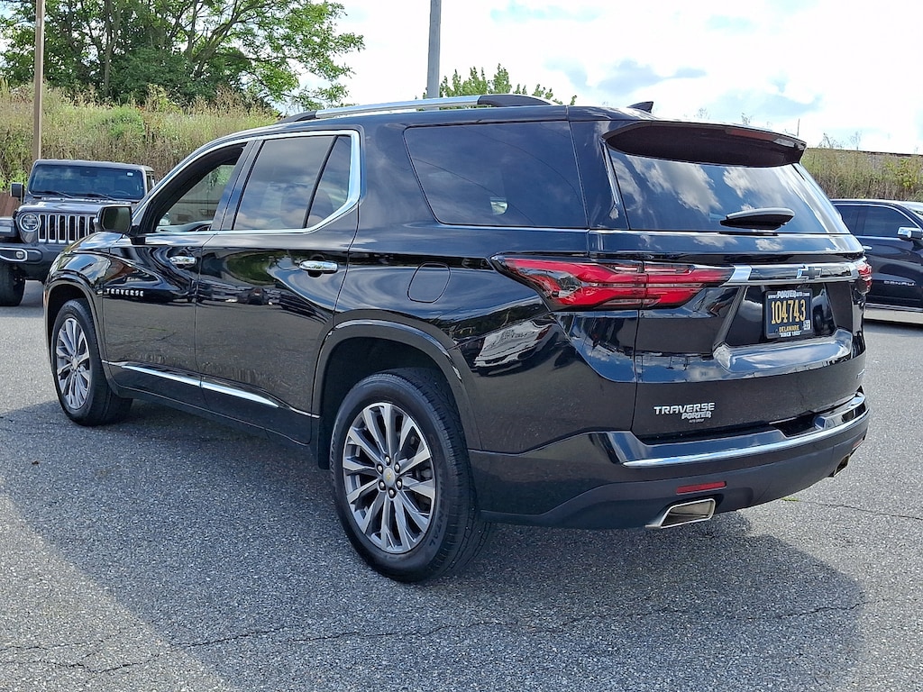 Used 2023 Chevrolet Traverse Premier SUV