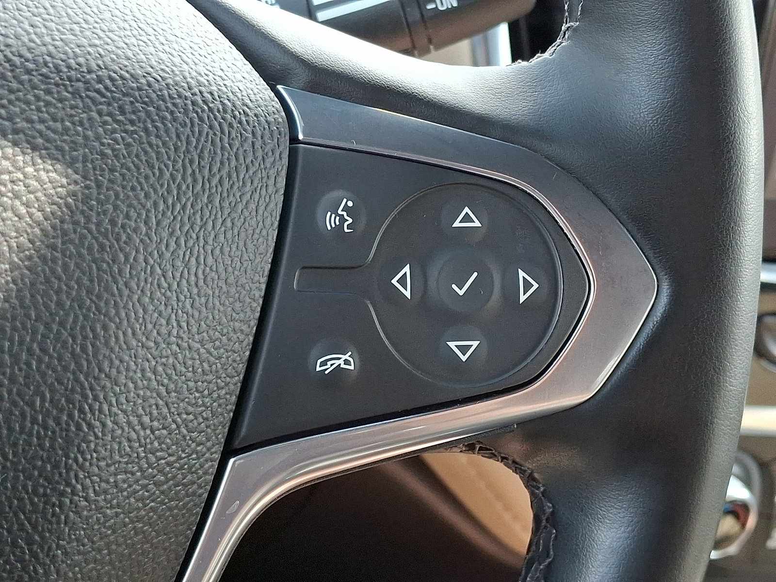 2023 Chevrolet Traverse Premier - Photo 25