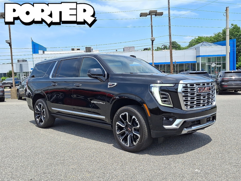 Used 2025 GMC Yukon XL Denali SUV