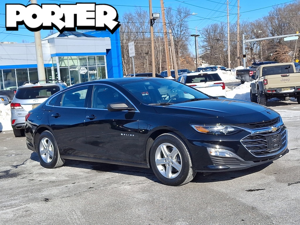 Used 2022 Chevrolet Malibu LS Sedan