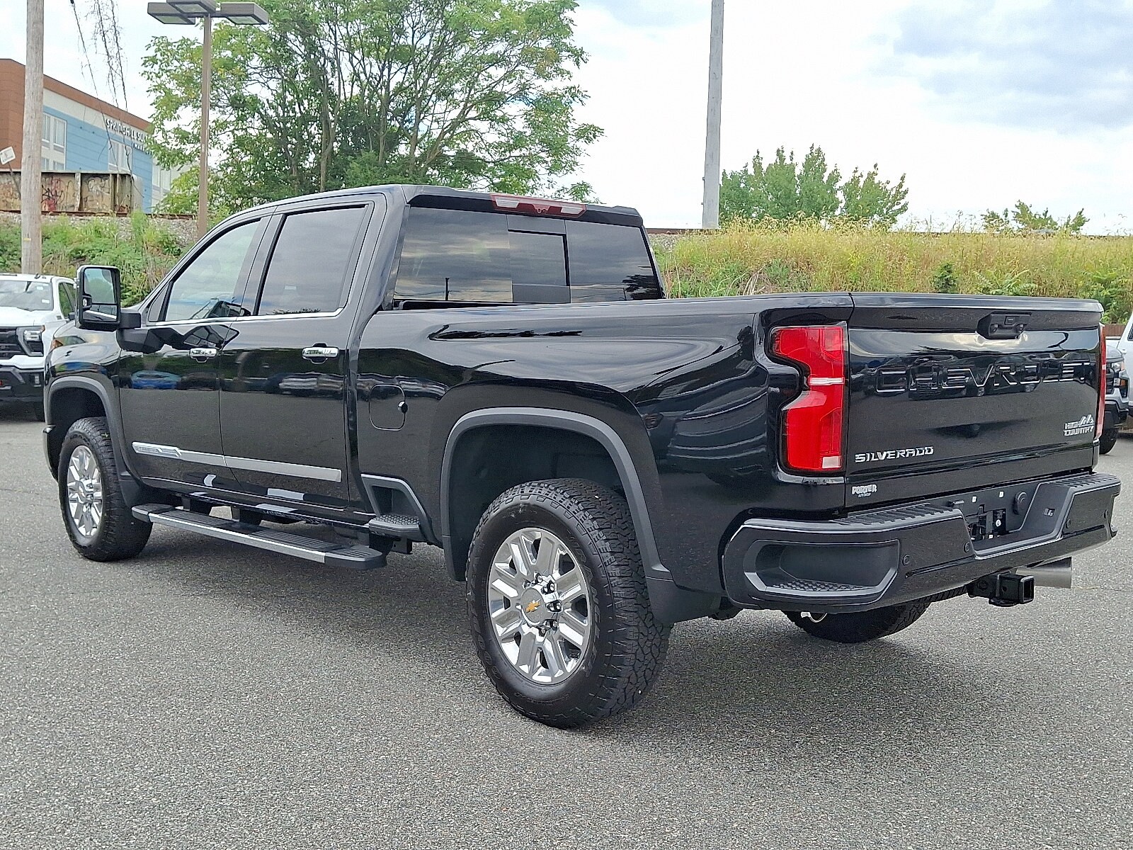2025 Chevrolet Silverado 2500HD High Country photo 4
